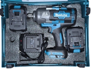 ГАЙКОВЁРТ MAKITA АККУМУЛЯТОРНЫЙ 3/4 2АКБ 210VF  LI-ION 2500Nm, 4096